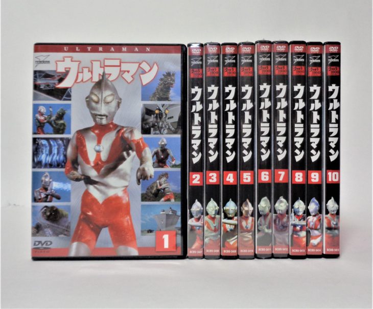 ウルトラマン DVD 全10巻セットをお譲りいただきました。